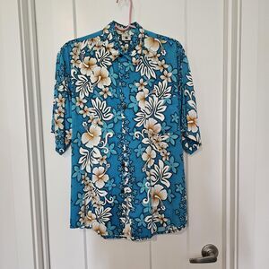 Vintage Men's L Kapal Art Bali Hawaiian Shirt | Blue Hibiscus Floral Batik Print